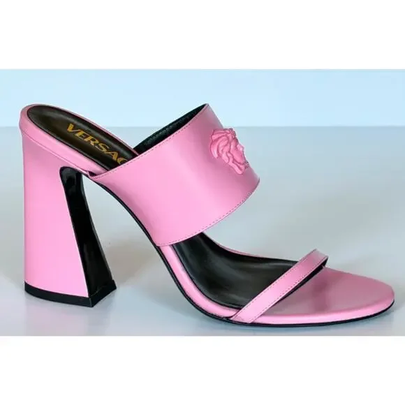 Versace Medusa Head Leather Baby Pink Sandals 9 US (39 Euro) 1019266 NIB $1100
